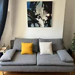 Large 4 Bright Rooms