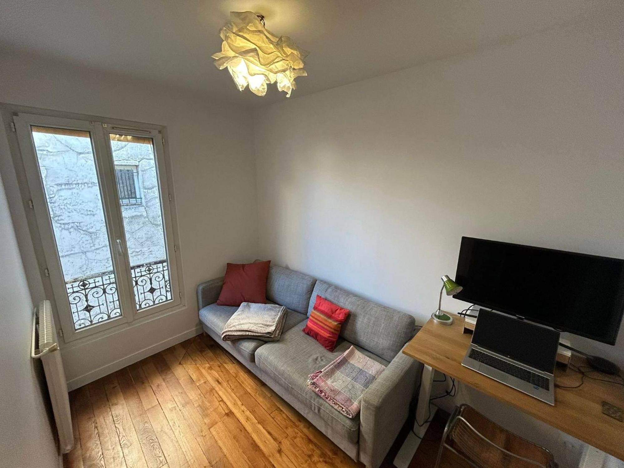 Large 4 Bright Appartement